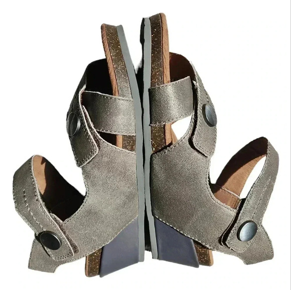 OTBT Sandey Leather Wedge Metallic Sandals 7.5 - Picture 8 of 15